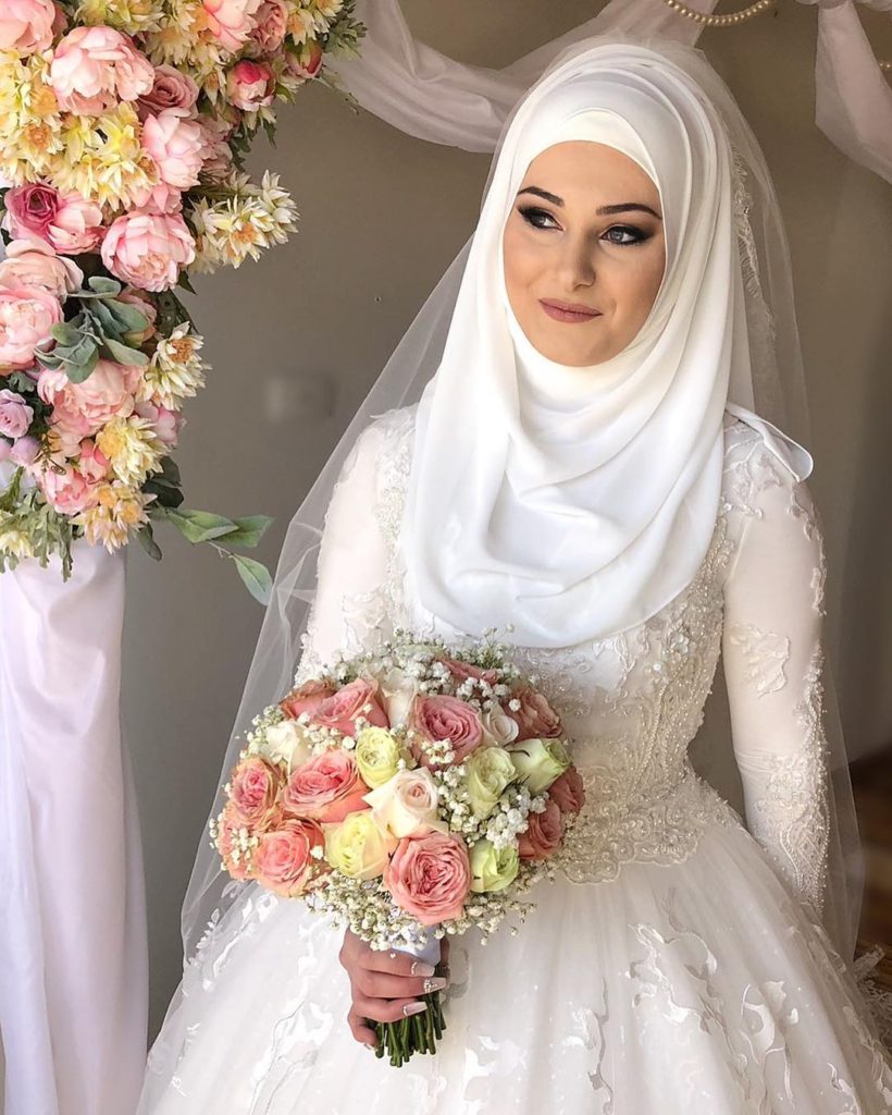 Beautiful Hijab Wraps To Try On Your Wedding Day - Hijab Fashion ...
