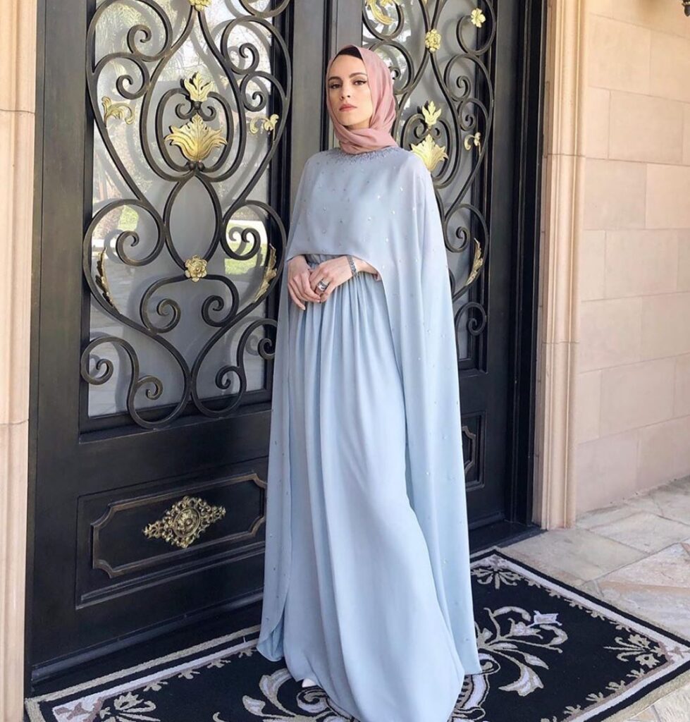 blue hijab
